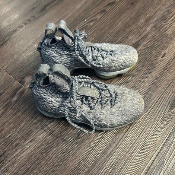 Nike LeBron 15 XV Ashes City Version Size 4 - Picture 3 of 9
